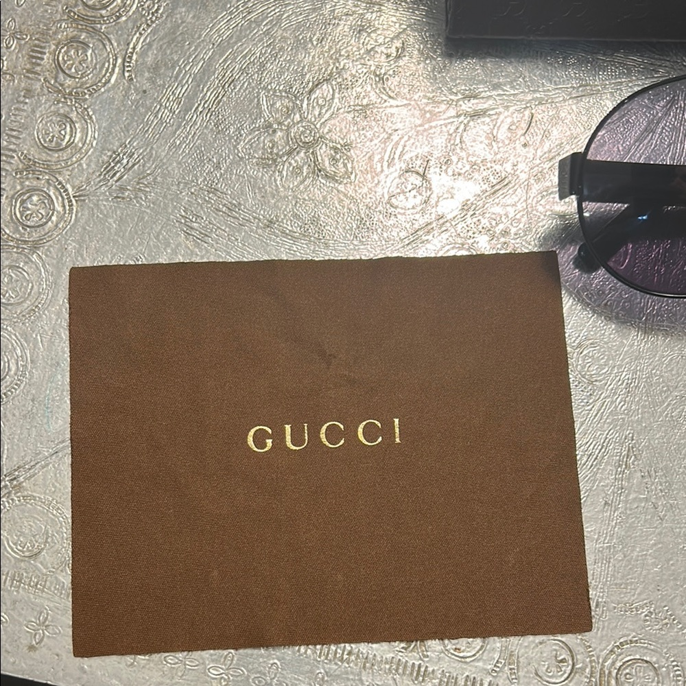 Gucci GG 1924/S Black Aviator Sunglasses - Picture 2 of 7